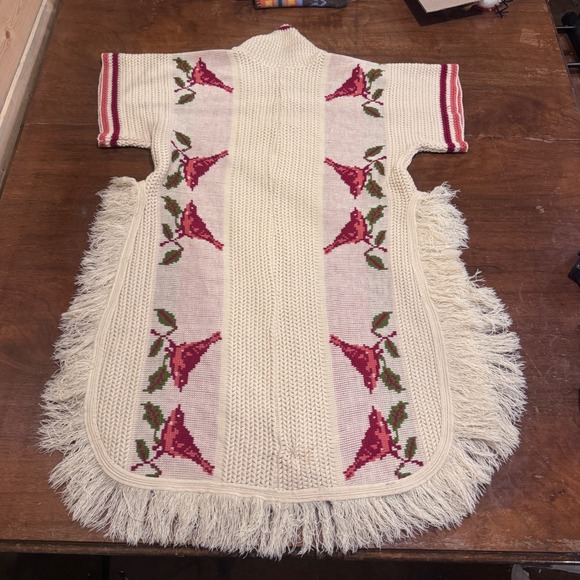 Vintage Mexican Knit Cardinal Bird Fringe Pullover Poncho Cream Red 70s Boho Fun - Picture 7 of 8